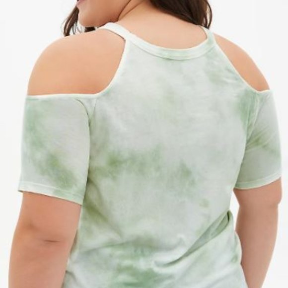 TORRID COLD SHOULDER VIBE TOP SHIRT 6X OR 30W NWT - Picture 7 of 8